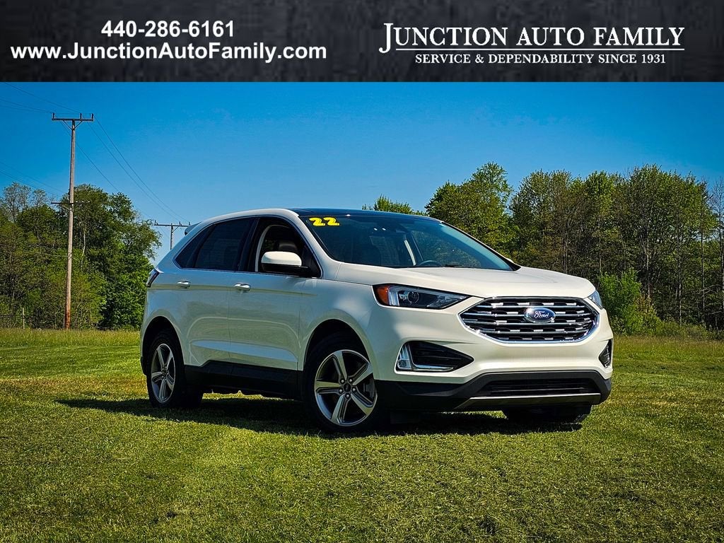 2022 Ford Edge SEL in White — front three-quarter view